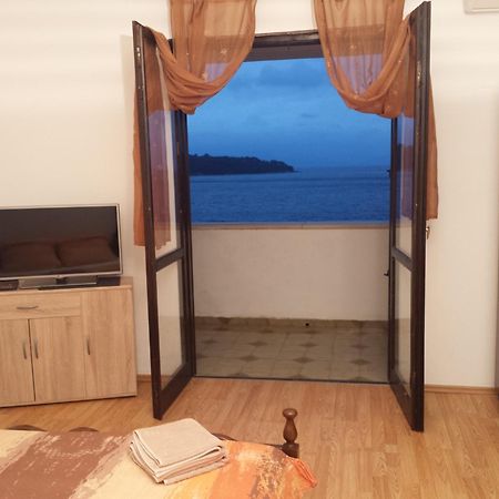 Apartments "Villa Mungos" Sobra Luaran gambar