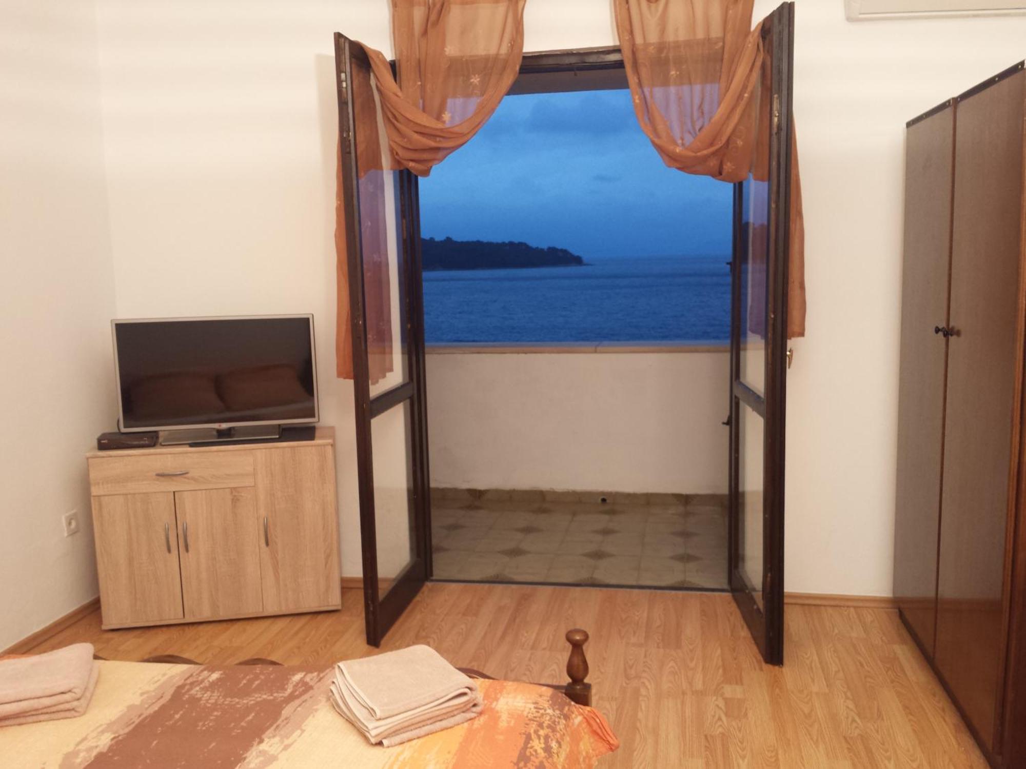 Apartments "Villa Mungos" Sobra Luaran gambar