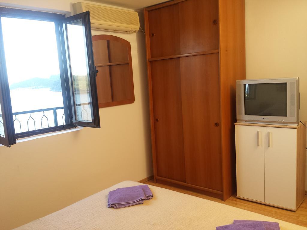 Apartments "Villa Mungos" Sobra Luaran gambar