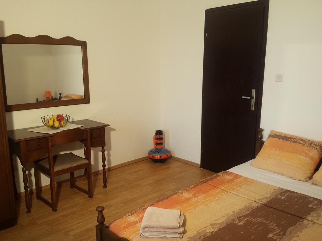Apartments "Villa Mungos" Sobra Luaran gambar