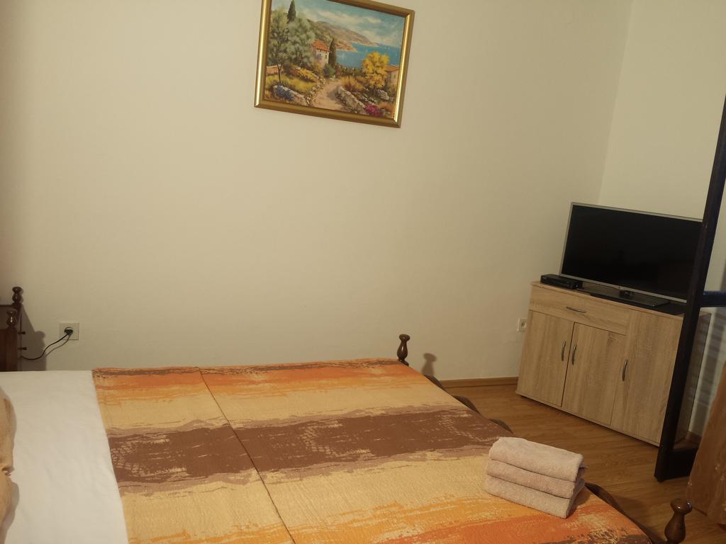 Apartments "Villa Mungos" Sobra Luaran gambar