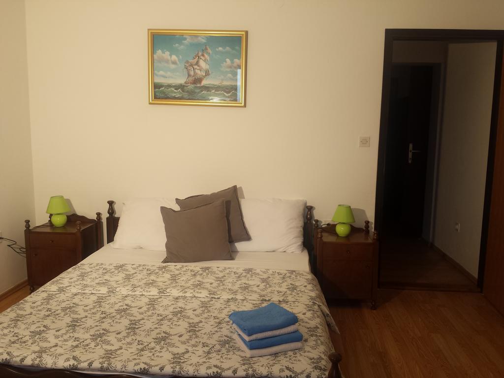 Apartments "Villa Mungos" Sobra Luaran gambar