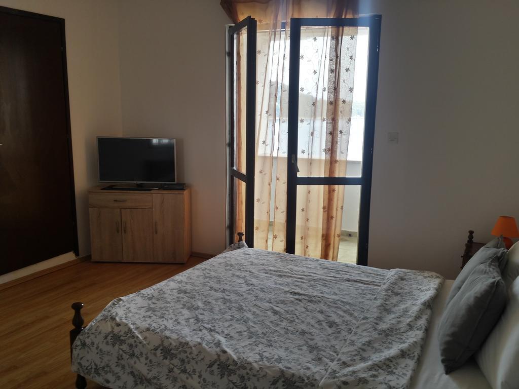 Apartments "Villa Mungos" Sobra Luaran gambar