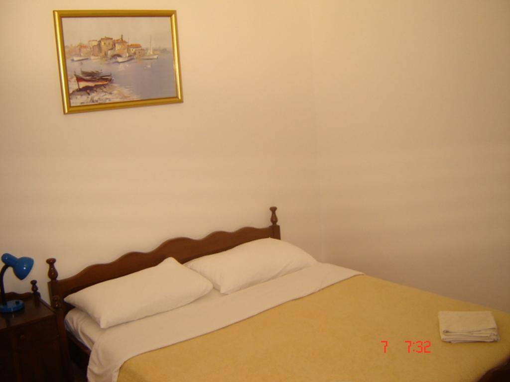 Apartments "Villa Mungos" Sobra Bilik gambar